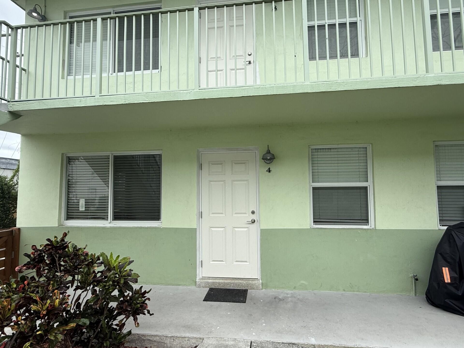 1118 N H Street, Unit 4, Lake Worth Beach, FL 33460 Photo