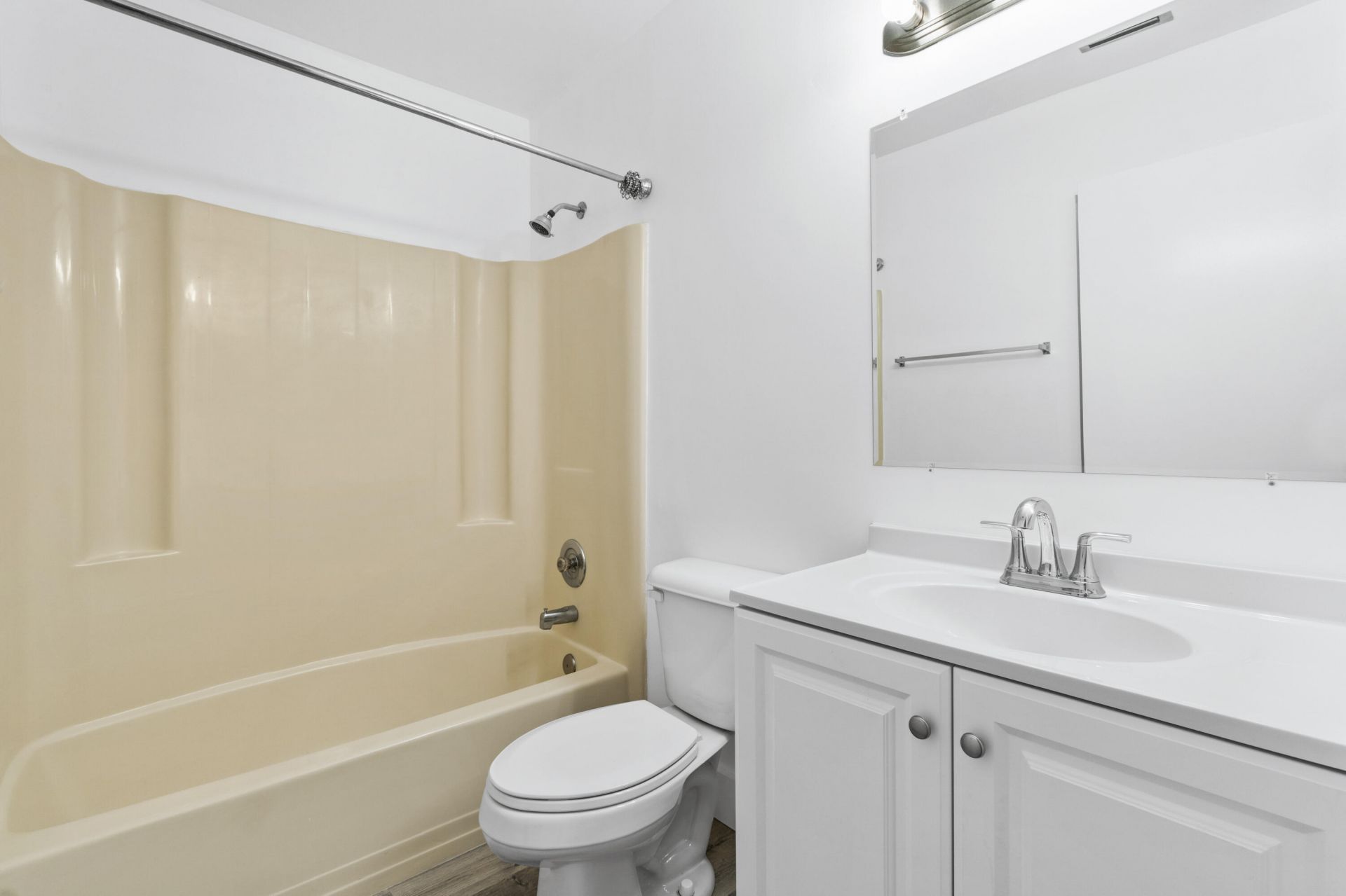 5151 W Club Circle, Unit 206, Boca Raton, FL 33487 Photo