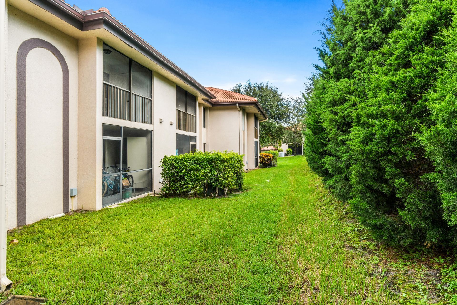 5151 W Club Circle, Unit 206, Boca Raton, FL 33487 Photo