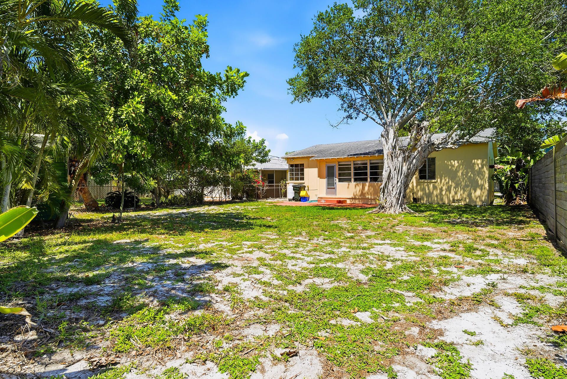 1205 North M Street, Lake Worth Beach, FL 33460 Photo