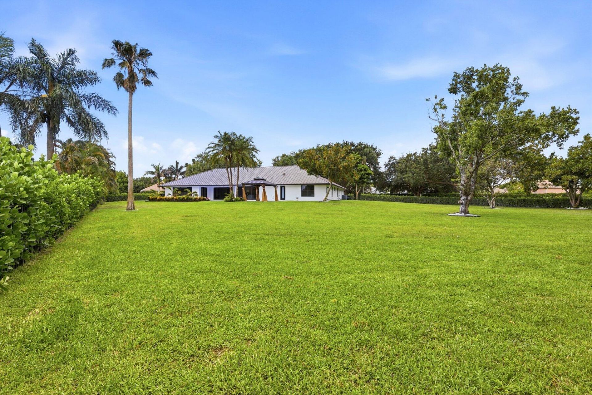 15555 De Havilland Court, Wellington, FL 33414 Photo