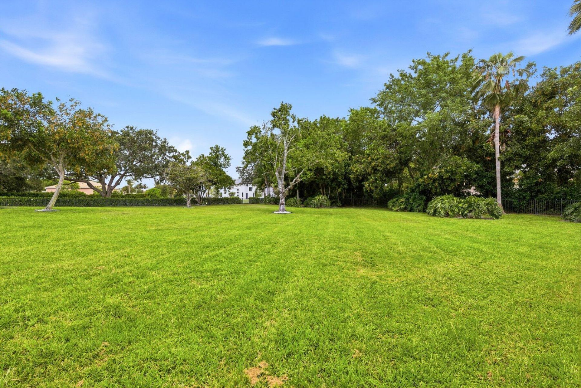 15555 De Havilland Court, Wellington, FL 33414 Photo