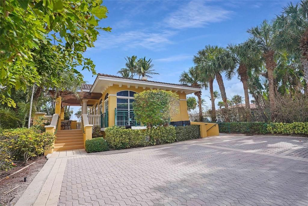1228 Hillsboro, Unit 204, Hillsboro Beach, FL 33062 Photo