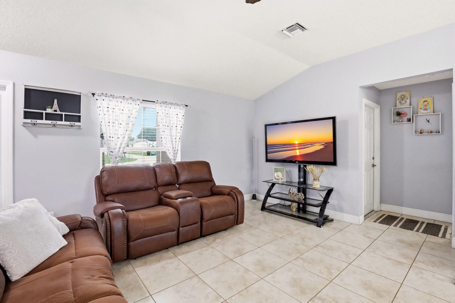 713 NW Biscayne Drive, Port Saint Lucie, FL 34983 Photo