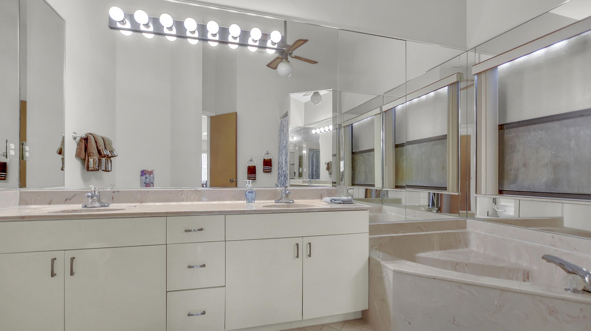 2345 NW 95th Terrace, Coral Springs, FL 33065 Photo
