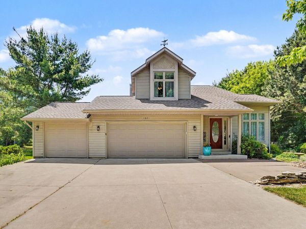 4821 Landing Way, Kalamazoo, MI 49048