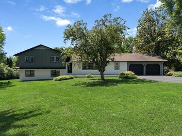 2102 Grandview Street , Bowling Green, KY 42101