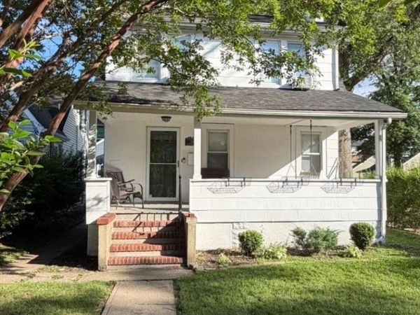 29 Plainfield Ave, Metuchen, NJ 08840
