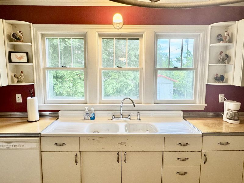 306 Sunset Drive, Williamstown, KY 41097 Photo 7