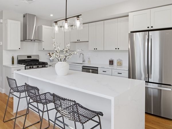 174 Walnut Street, Unit 2, Somerville, MA 02145
