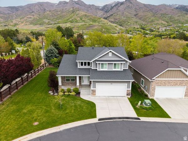 378 N THURSTON LN , Layton, UT 84040