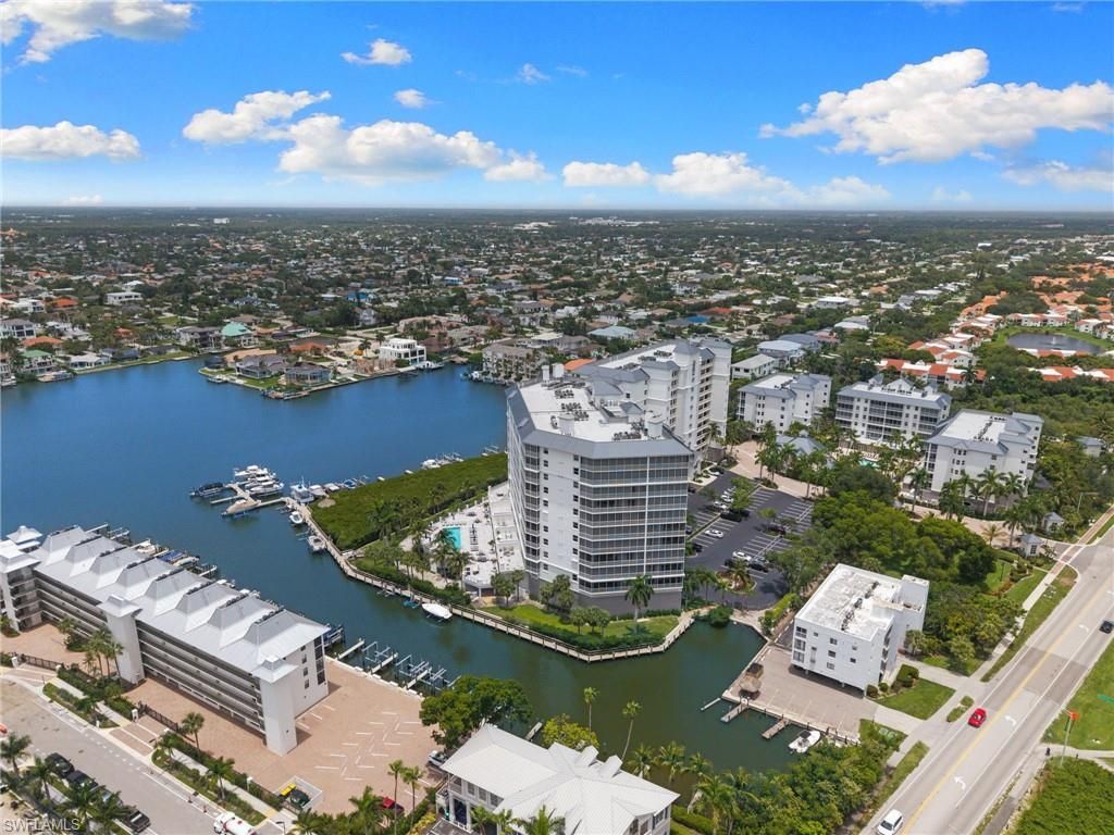400 Flagship Dr, Unit 1104, Naples, FL 34108 Photo