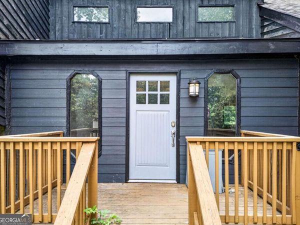 5169 Rockbridge Drive, Stone Mountain, GA 30087