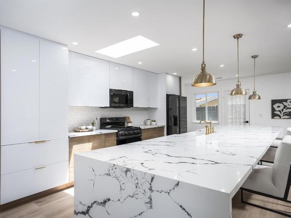 4380 Rolfe Rd, San Diego, CA 92117