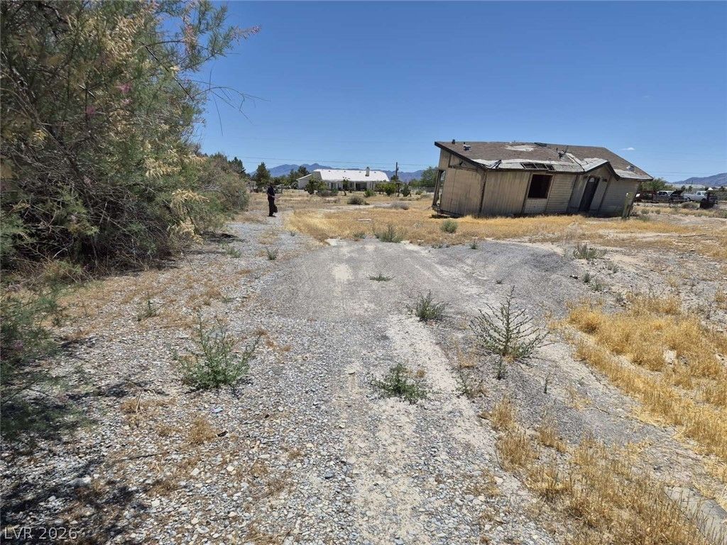 2271 Tough Boy Road , Pahrump, NV 89060