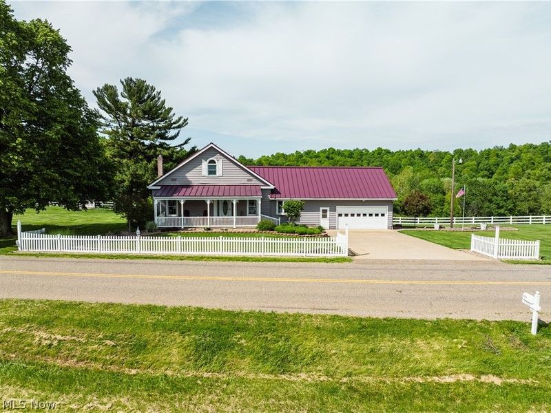 7759 Eddie Hill Road SE, Uhrichsville, OH 44683 Photo 1