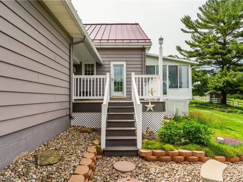 7759 Eddie Hill Road SE, Uhrichsville, OH 44683 Photo 10