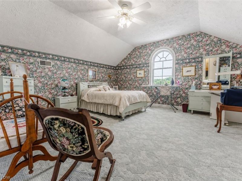 7759 Edie Hill Road SE, Uhrichsville, OH 44683 Photo 31