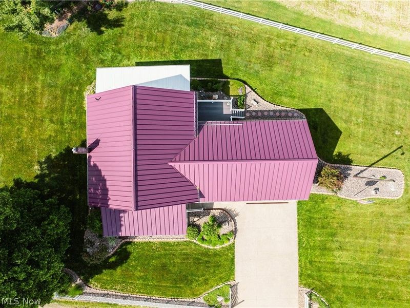 7759 Edie Hill Road SE, Uhrichsville, OH 44683 Photo 9