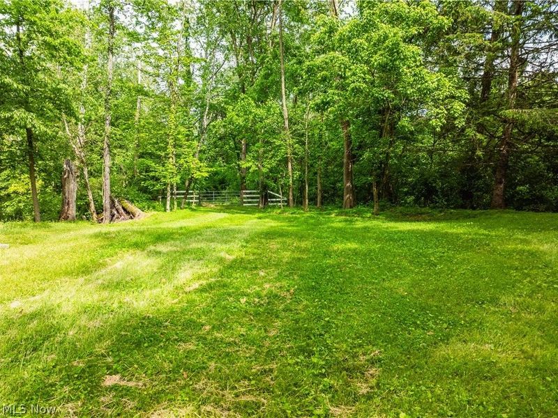 Edie Hill Road SE, Uhrichsville, OH 44683 Photo 6