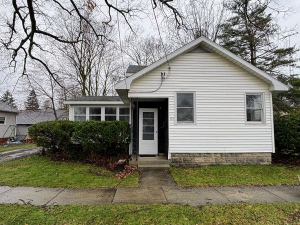 320 S East Street, Morenci, MI 49256