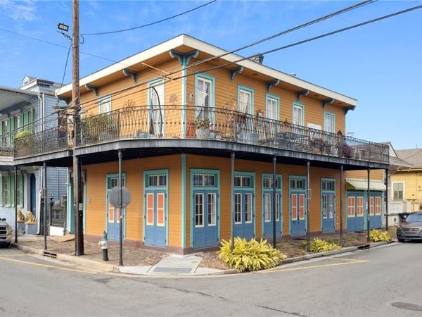 600 MARIGNY Street, New Orleans, LA 70117