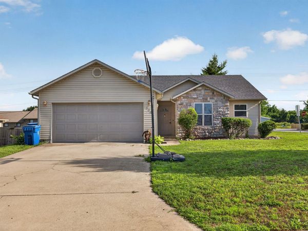 110 Scotch Pine Court , Hollister, MO 65672