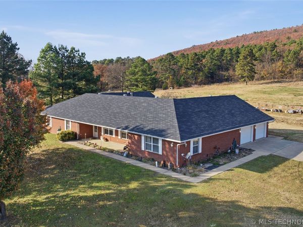 2800 NW 1010 Avenue , Wilburton, OK 74578