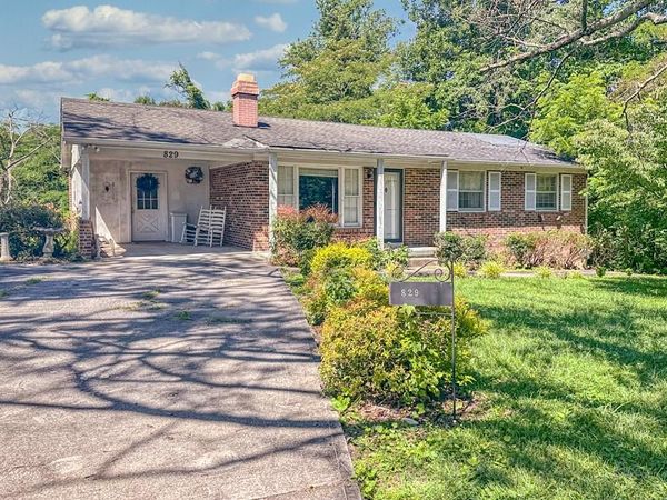 829 Old Walton Rd, Cookeville, TN 38501