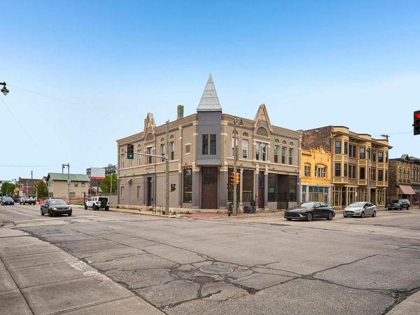 726 S 6th STREET #734, Milwaukee, WI 53204