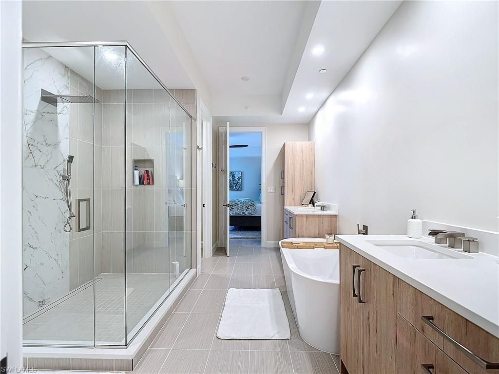 1125 Central Ave, Unit 462, Naples, FL 34102 Photo