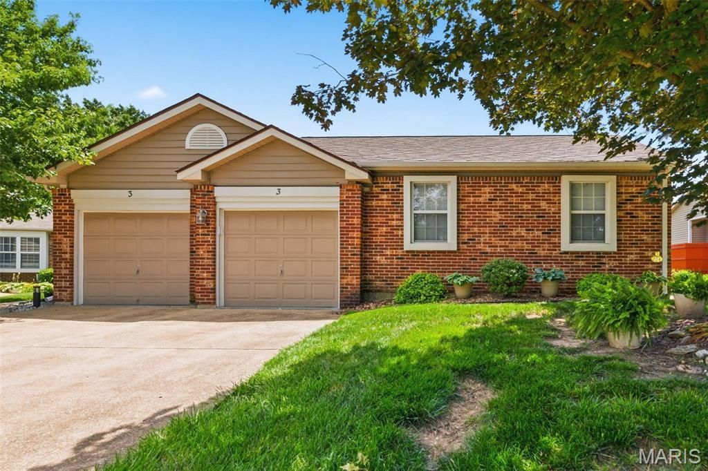 3 Kemper Court, Unit 3, Lake Saint Louis, MO 63367 Main Photo