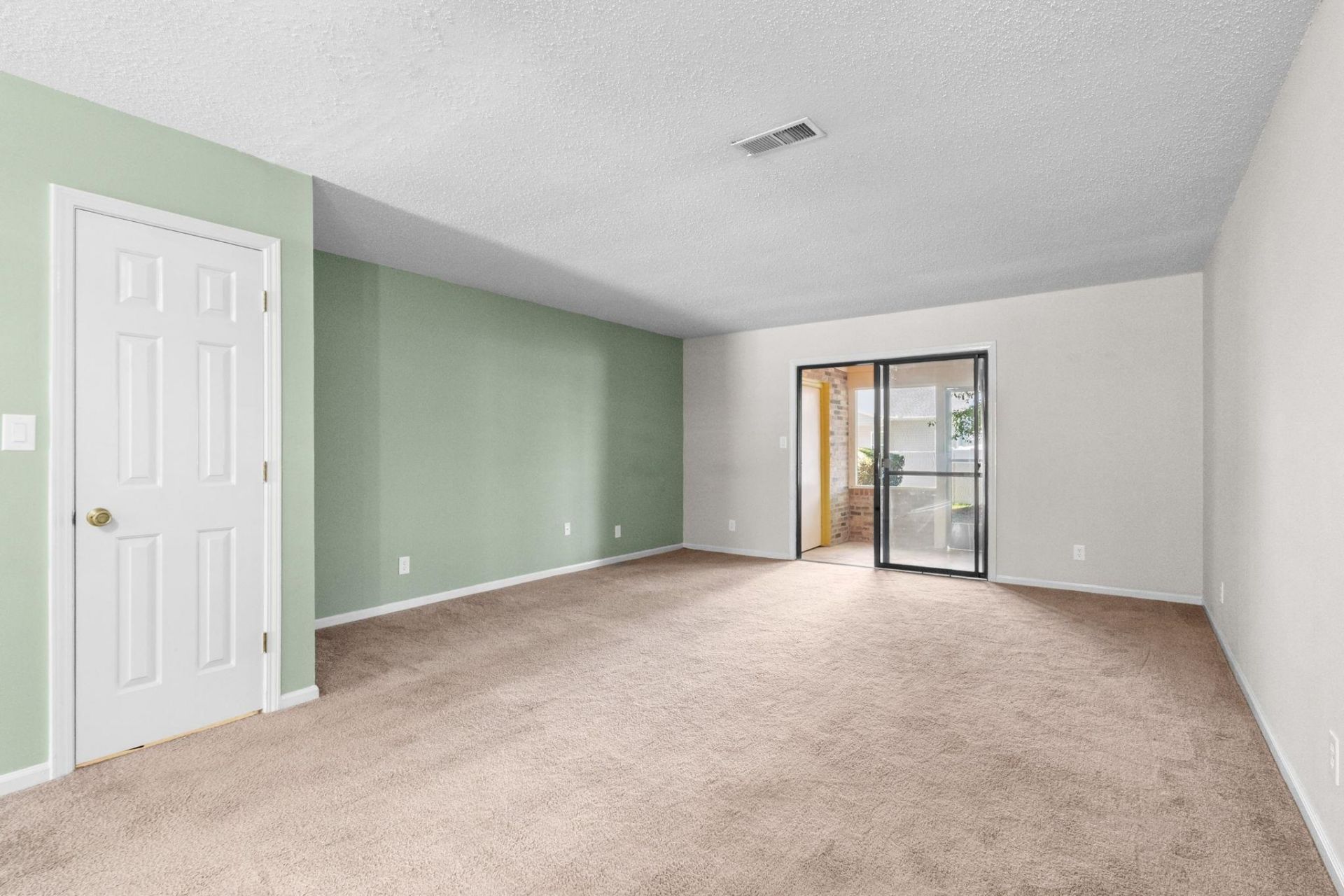414 Garden Dr.  Photo 10