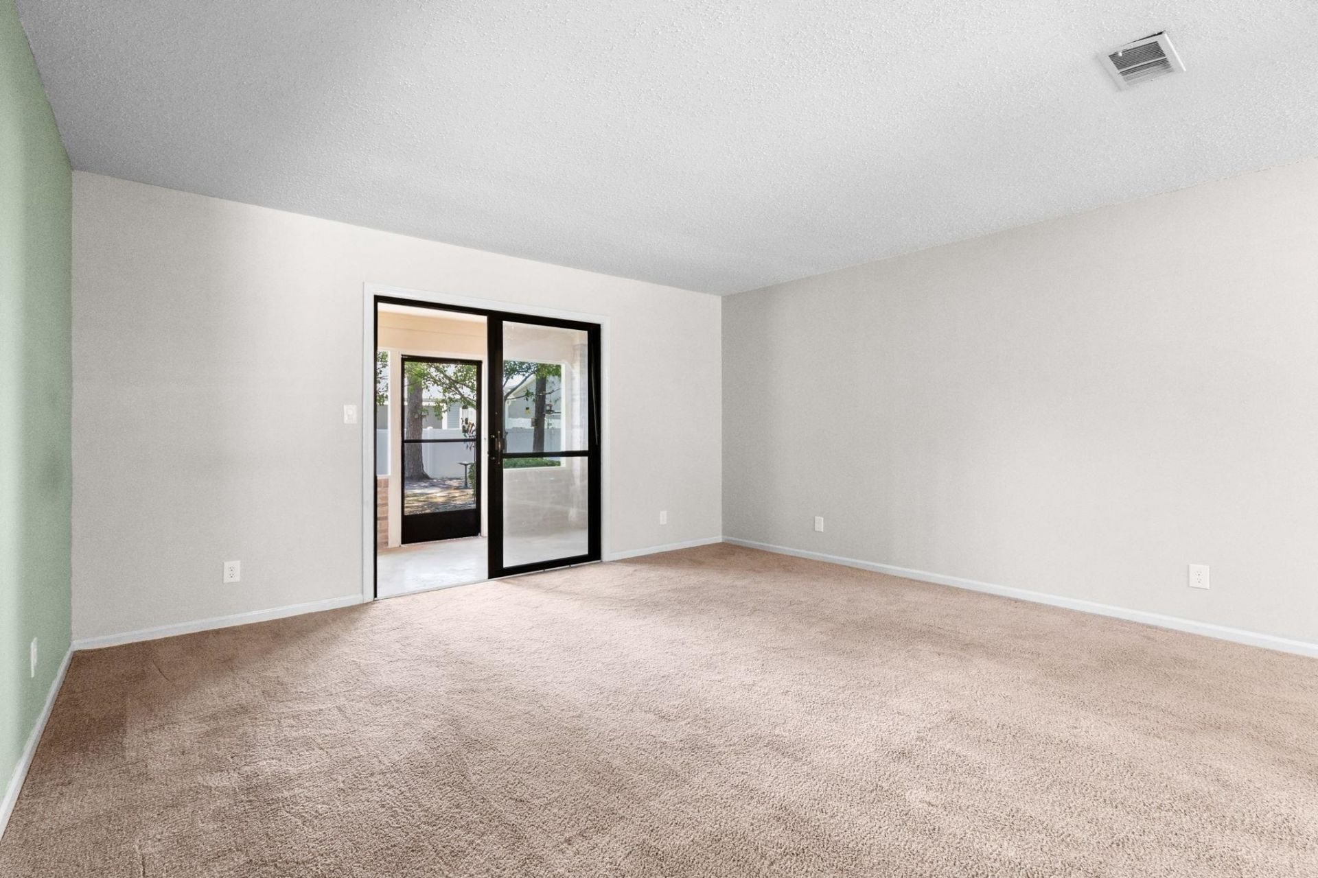 414 Garden Dr.  Photo 12