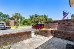 414 Garden Dr.  photo 4