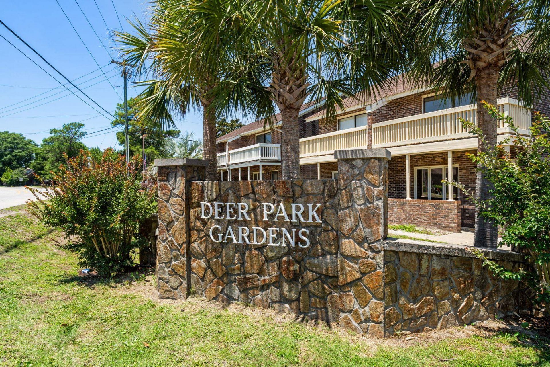 414 Garden Dr.  Photo 71