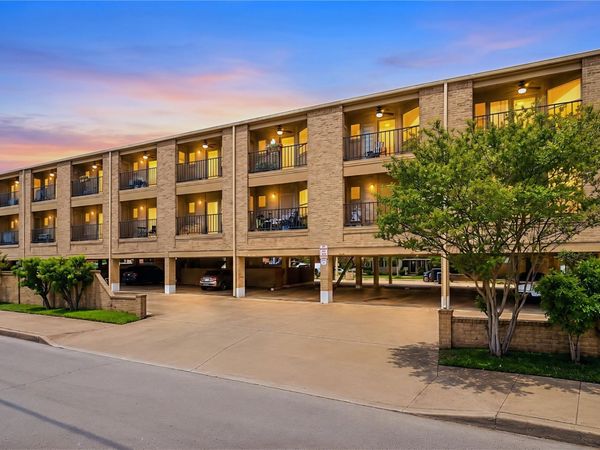 3316 Guadalupe ST, Unit 213, Austin, TX 78705