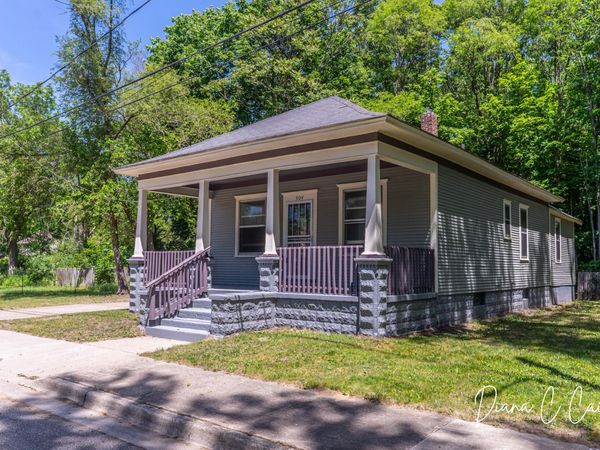 504 Mclaren Street, Muskegon, MI 49442