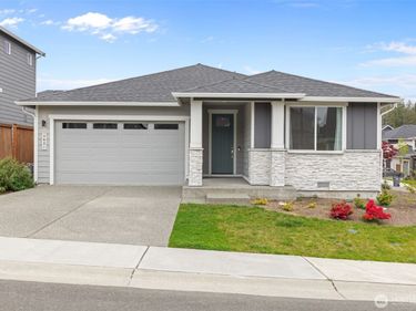 3621 SW Cardiff Street , Port Orchard, WA 98367