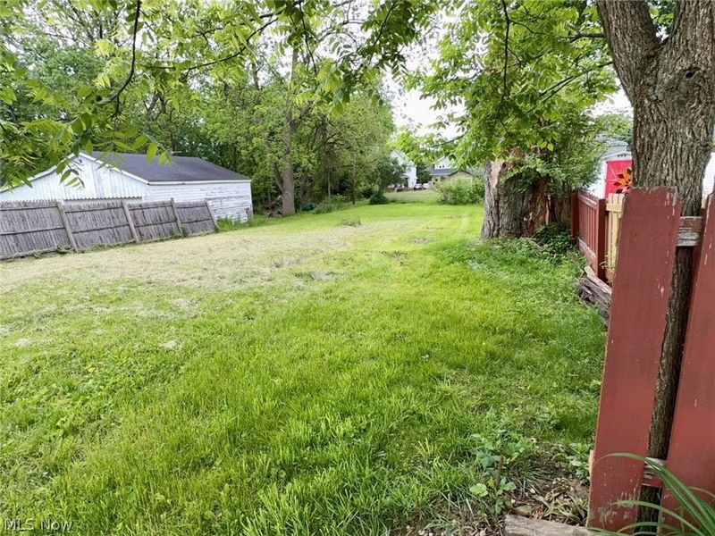222 Wooster Street , Elyria, OH 44035 Photo 7