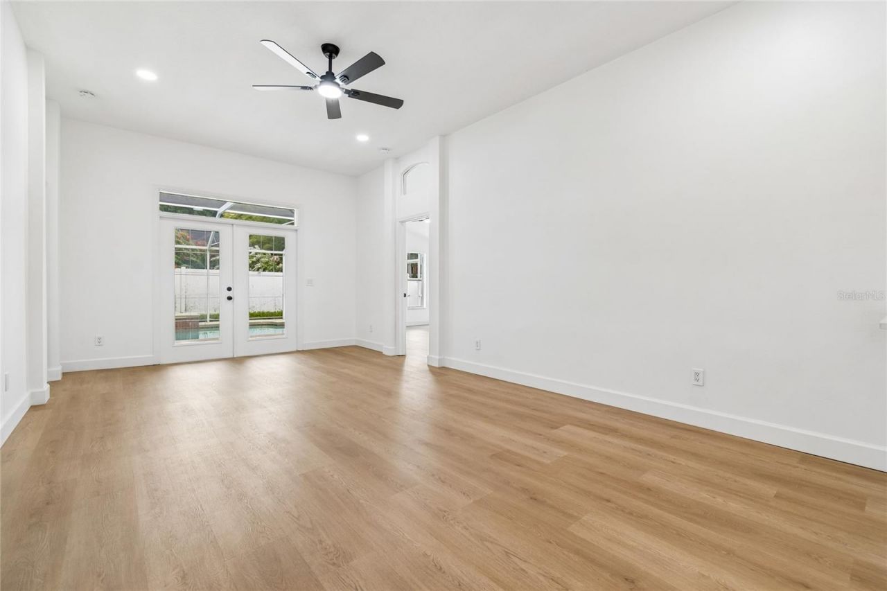 3041 Beaver Pond Trail , Valrico, FL 33596 Photo