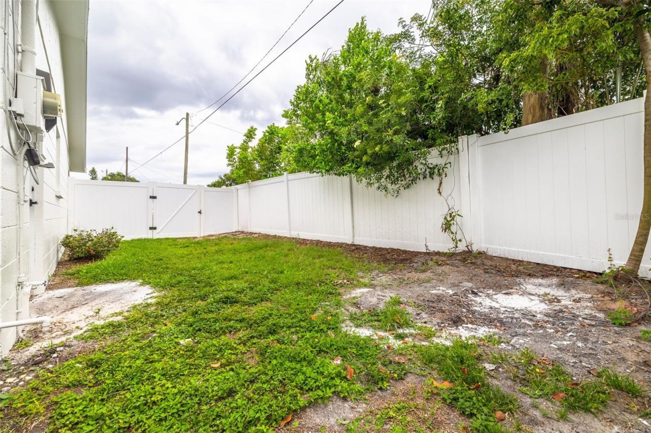 2070 55th Street N, Saint Petersburg, FL 33710 Photo