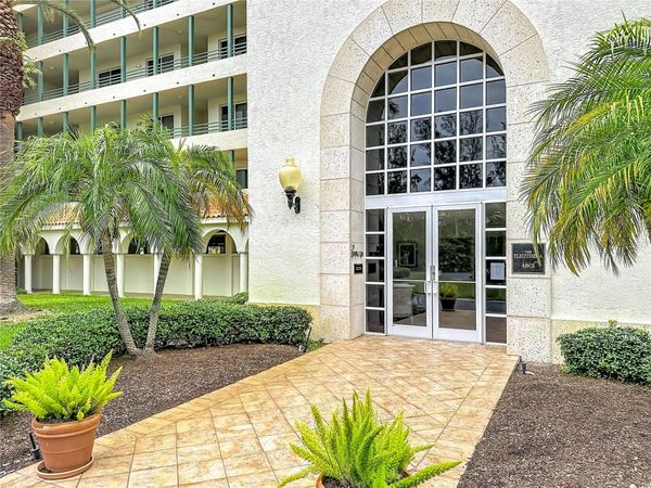 4801 OSPREY DRIVE S, Unit 103, ST PETERSBURG, FL 33711