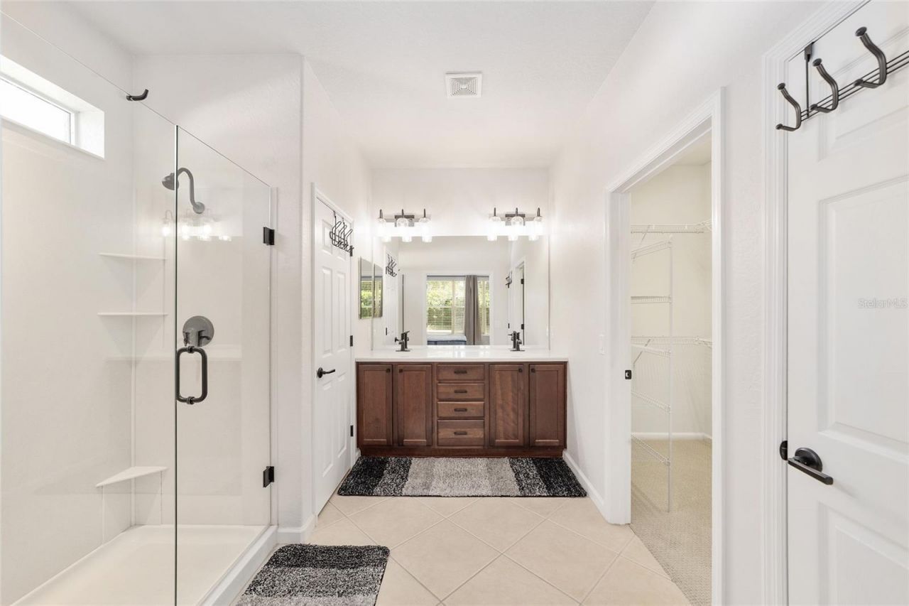 9395 SW 66th Loop, Ocala, FL 34481 Photo