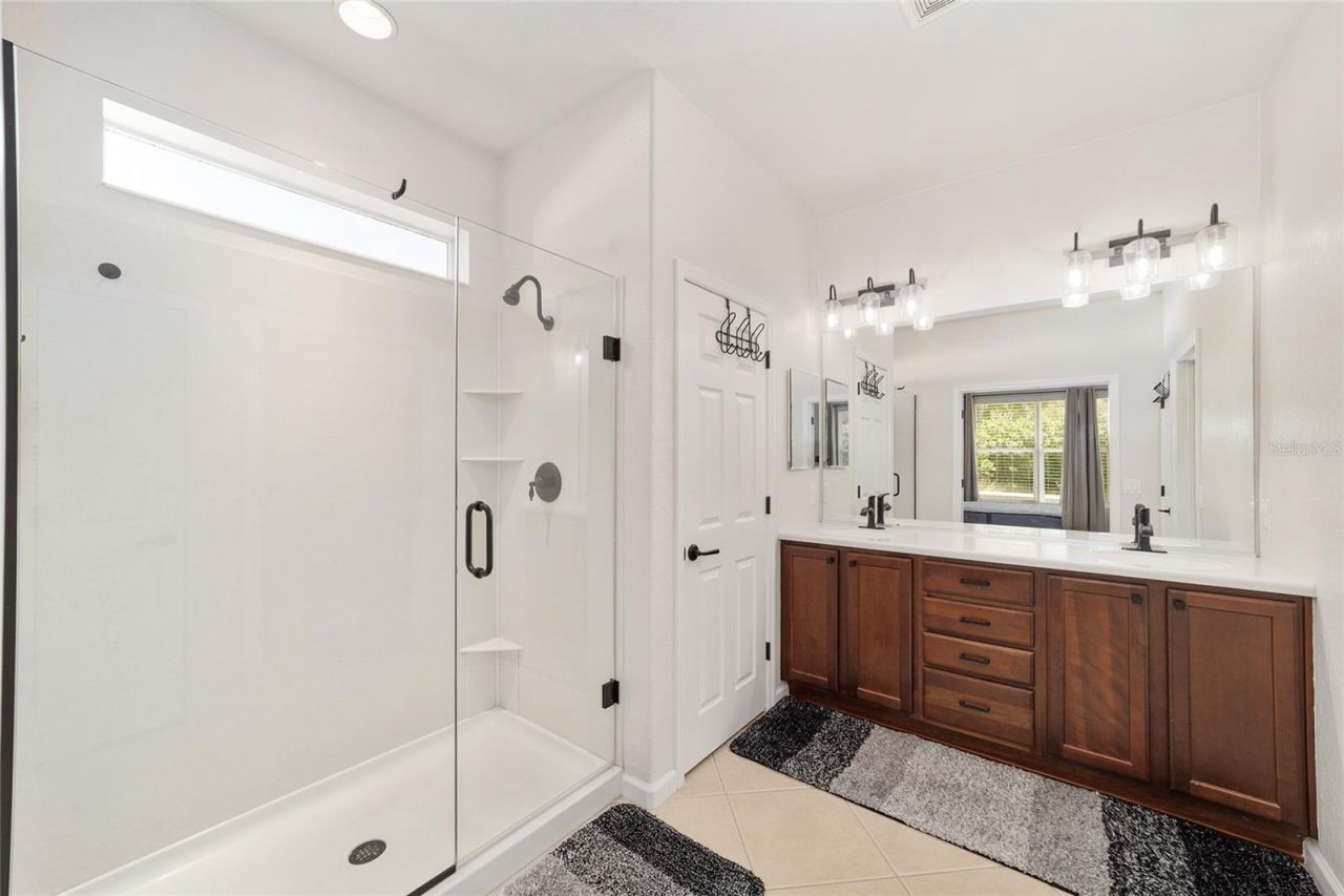 9395 SW 66th Loop, Ocala, FL 34481 Photo