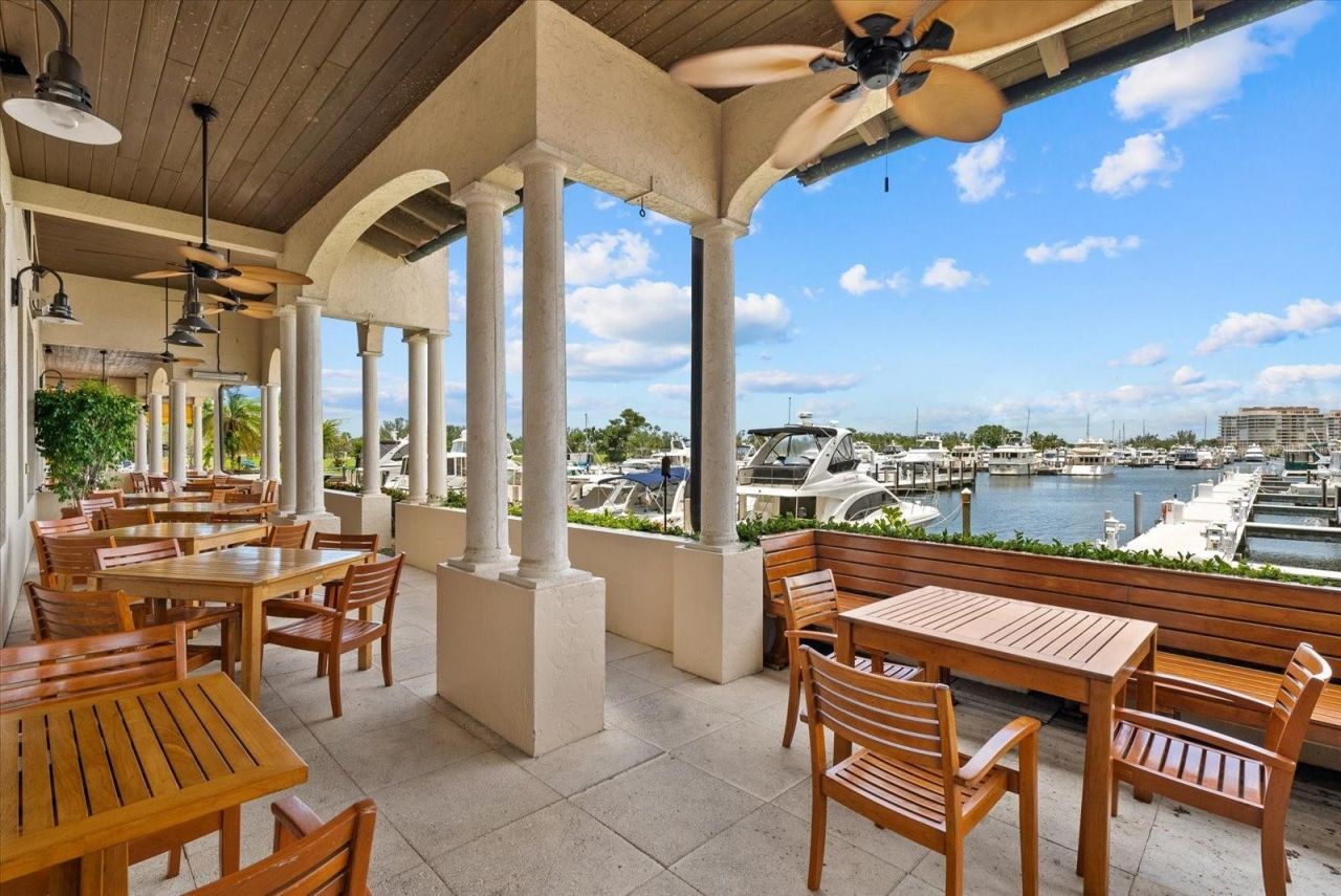 2600 Harbourside Drive, Unit H06, Longboat Key, FL 34228 Photo