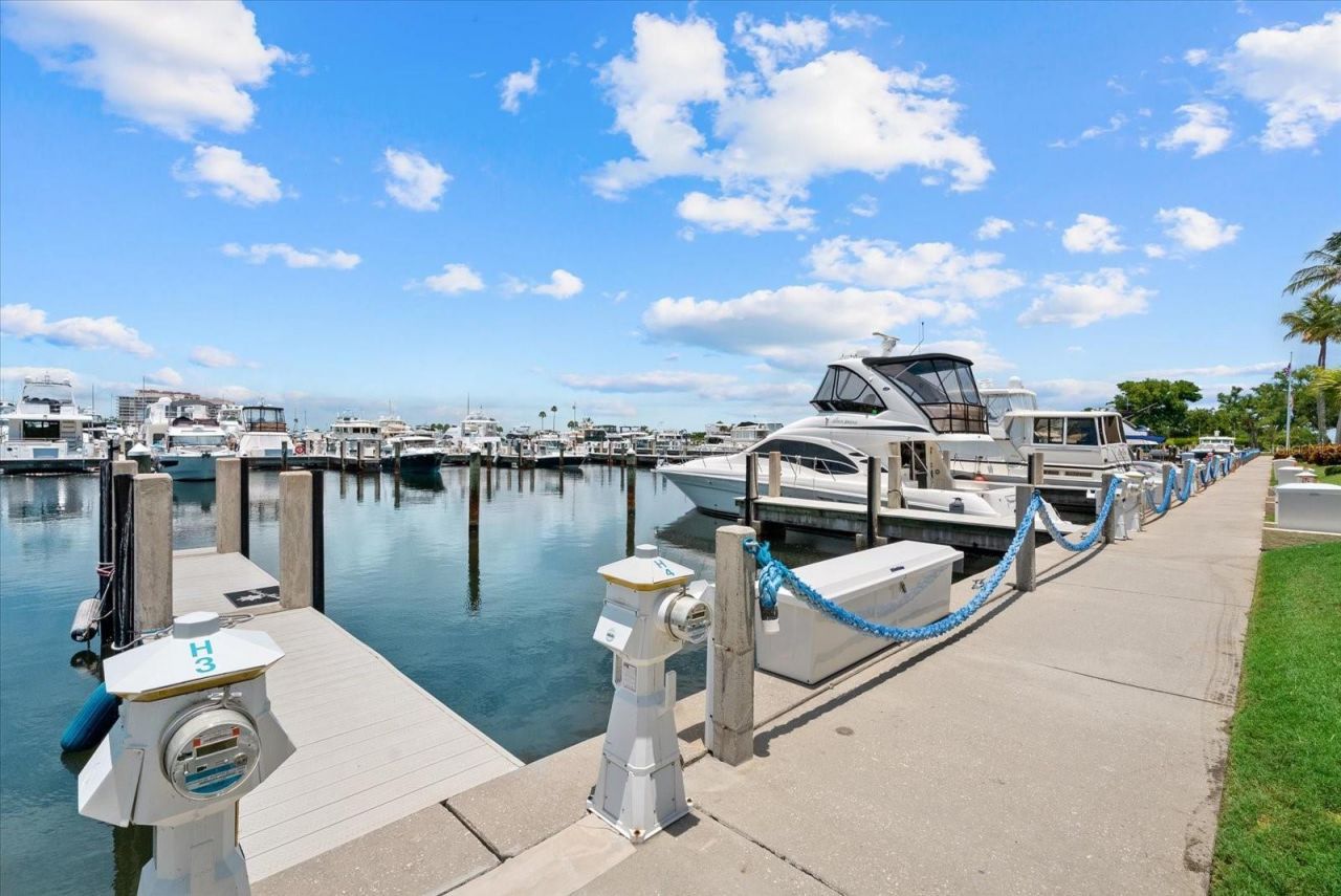 2600 Harbourside Drive, Unit H06, Longboat Key, FL 34228 Photo
