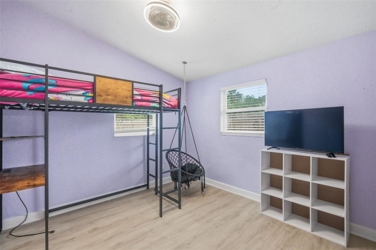 1120 52nd Avenue N, Saint Petersburg, FL 33703 Photo