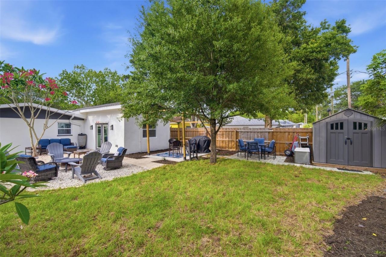 1120 52nd Avenue N, Saint Petersburg, FL 33703 Photo