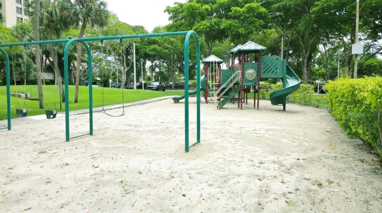 11111 Biscayne Boulevard, Unit Tower 2 -, Miami, FL 33181 Photo